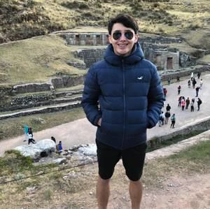 Meet your Posher, Diego